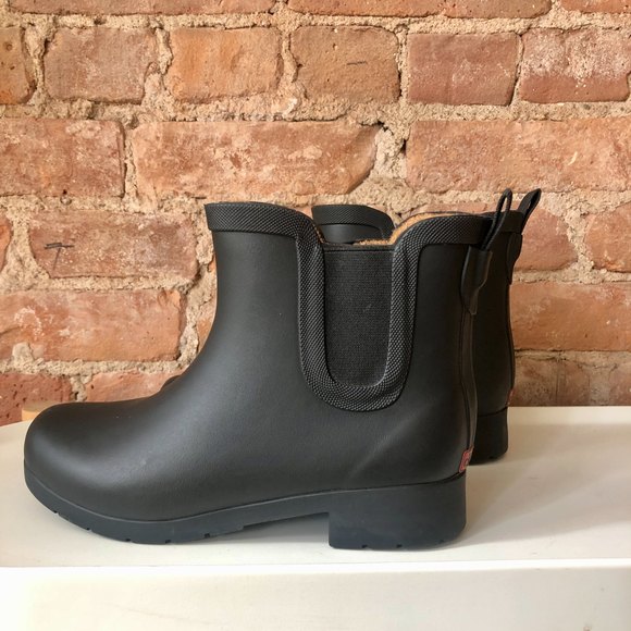 Chooka Delridge Chelsea Rain Boots Sz 6 Black Rubber Faux Fur Lined Waterproof - Picture 2 of 6